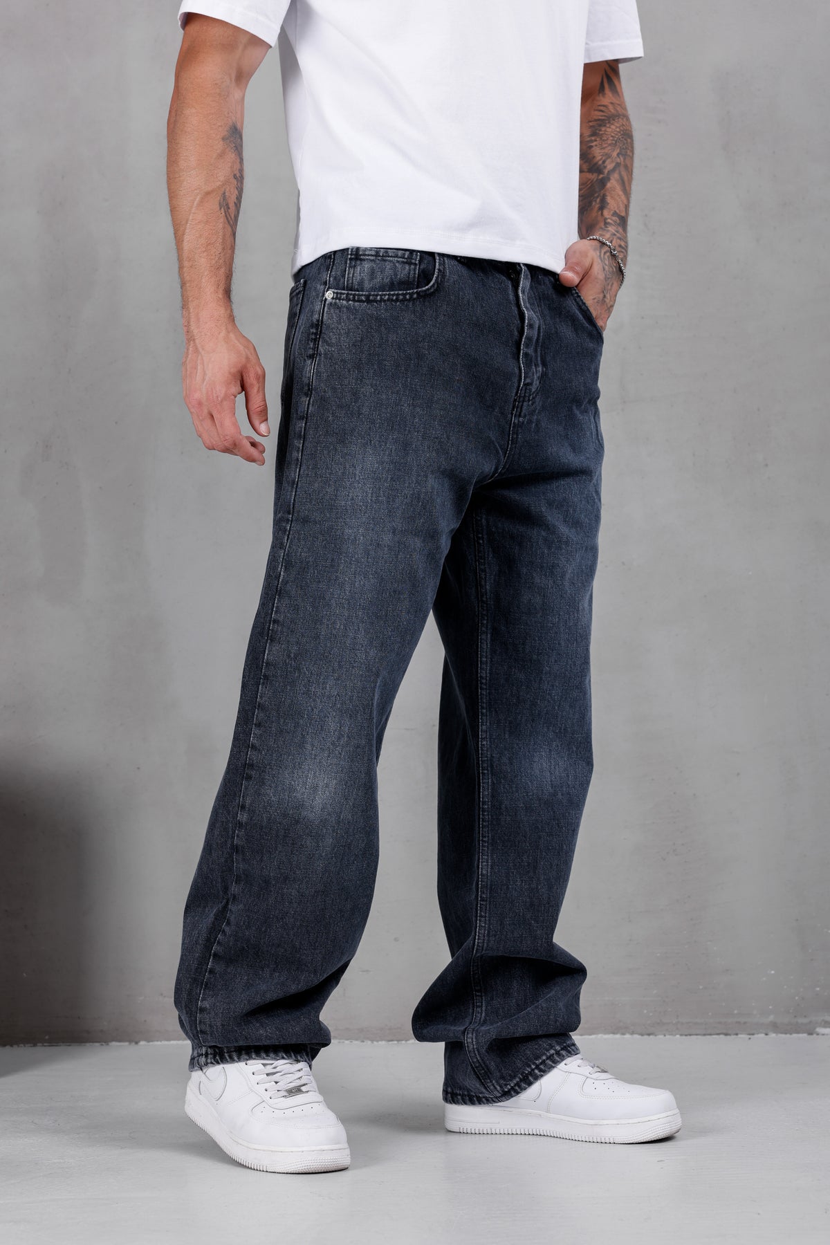 M11 Baggy Jean – Faded Black