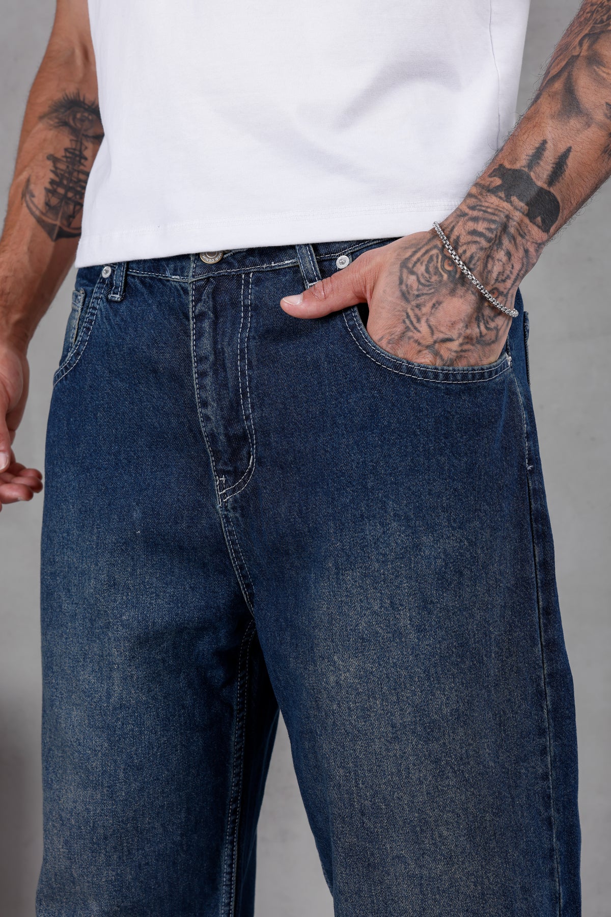 M10 Wide Baggy Jean – Deep Blue