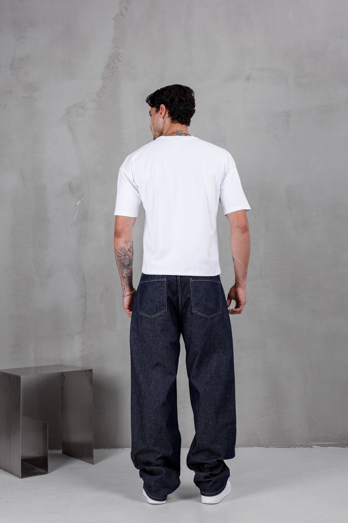M09 Wide Baggy Jean – Raw Indigo