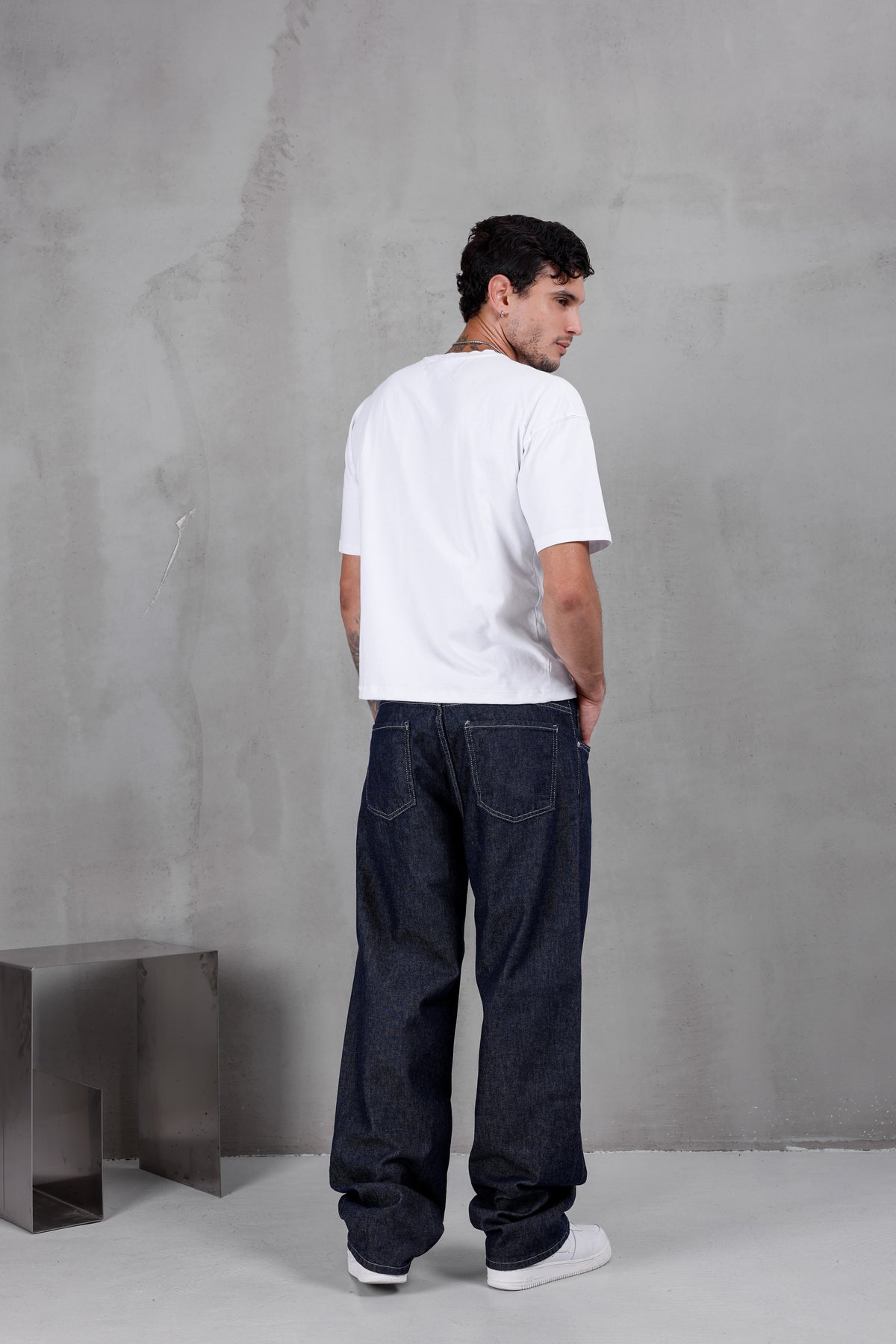 M09 Wide Baggy Jean – Raw Indigo