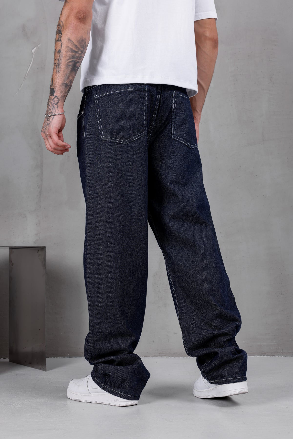 M09 Wide Baggy Jean – Raw Indigo