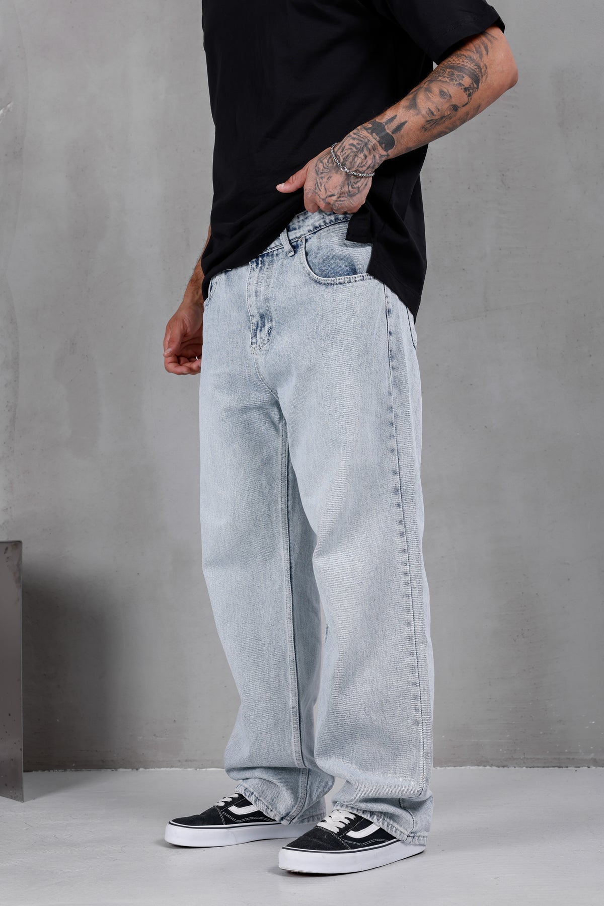 M07 Baggy Jean – Snow Blue