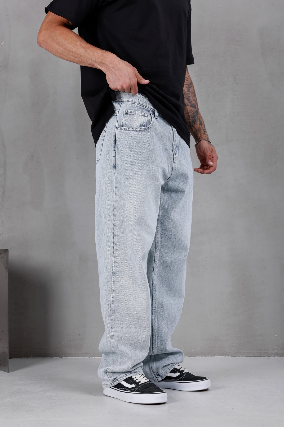 M07 Baggy Jean – Snow Blue