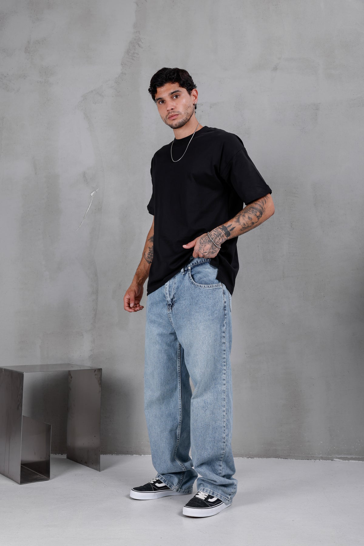 M06 Baggy Jean – Ice Blue