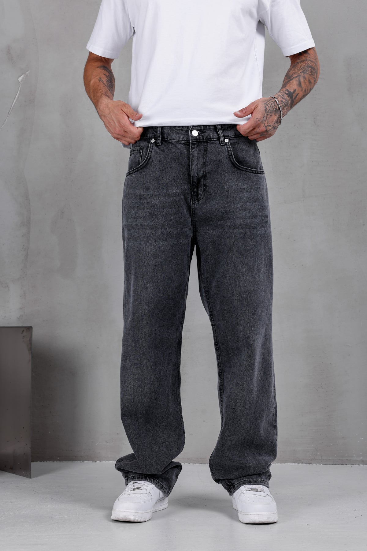M03 Baggy Jean – Charcoal Grey